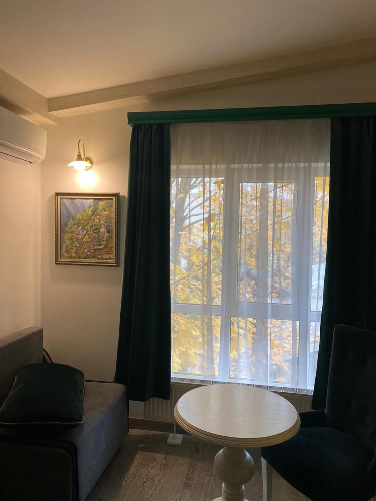 Fontush Boutique Hotel Ιβανό-Φρανκίβσκ Εξωτερικό φωτογραφία